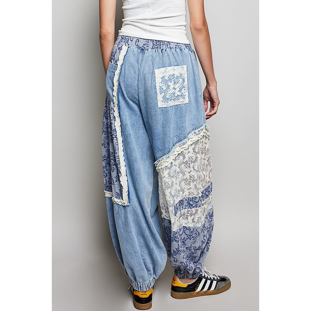 POL Patchwork Denim Jogger Pants Lace Crochet Trim Boho Festival SIZE MEDIUM - Picture 4 of 9